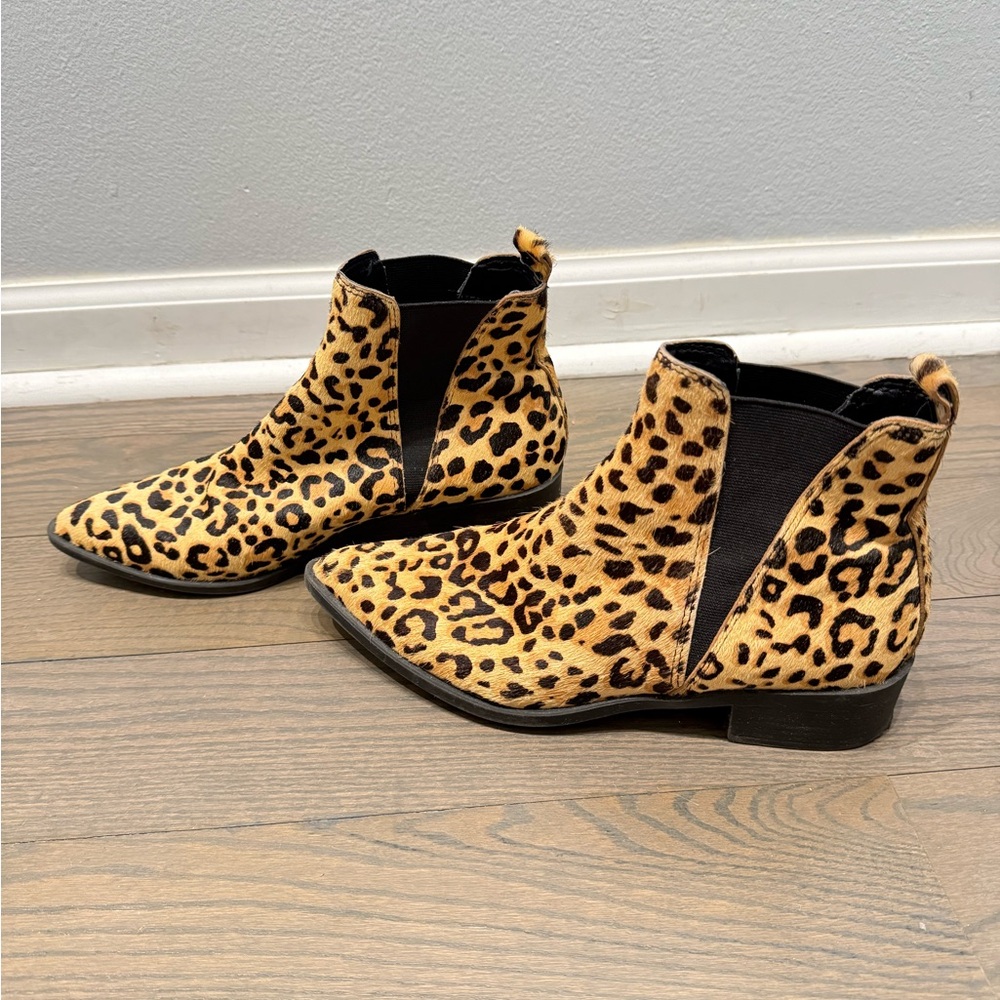 Steve Madden Jerry Leopard Calf Hair Pointed Toe Ankle Booties